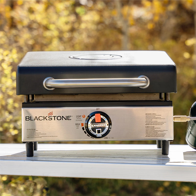 Blackstone 17" Tabletop Griddle W / Hood