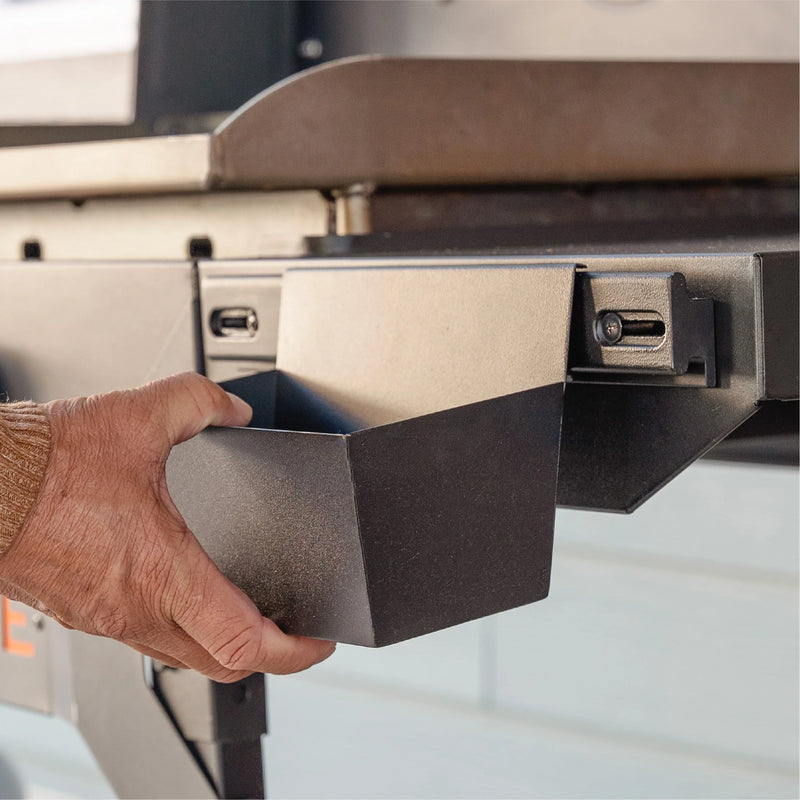 Blackstone 28" Iron Forged Original Griddle W / Hood