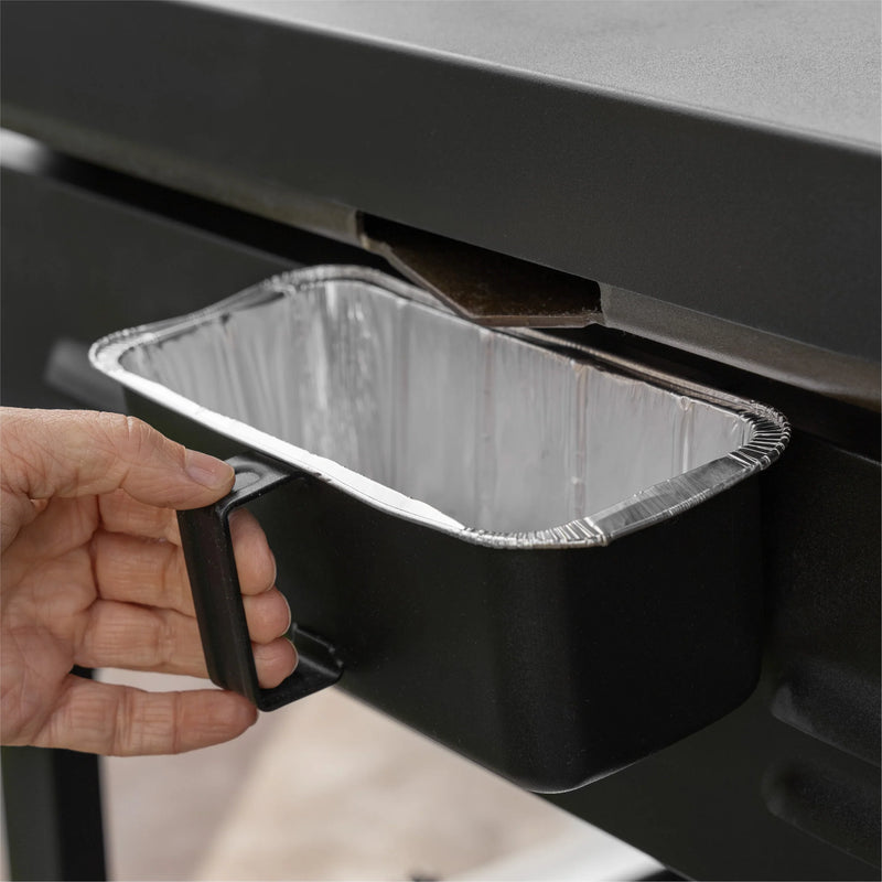 Blackstone 28" Limited Edition Omnivore Griddle W / Limited Edition Black Spatula Set & Premium Soft Cover