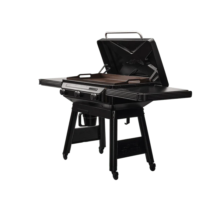 Traeger Flatrock 3 Zone Flat Top Grill