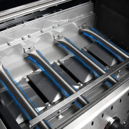 Broil King CROWN 420 4-Burner BBQ with Heavy-Duty Cast Iron Cooking Grids