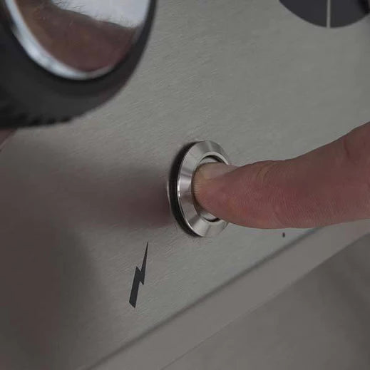 Broil King IMPERIAL S490 Built-in Grill with Side Burner & Rotisserie Kit