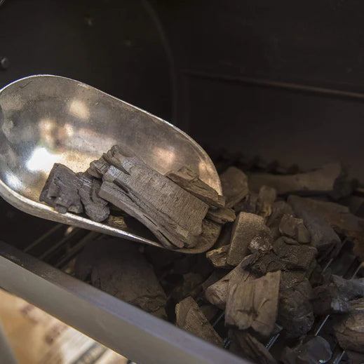 Broil King REGAL Charcoal Grill 400 w/ Heavy Duty Cast Iron Grids